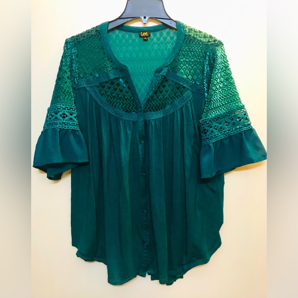 Lee Beautiful Women's Rich Green Top